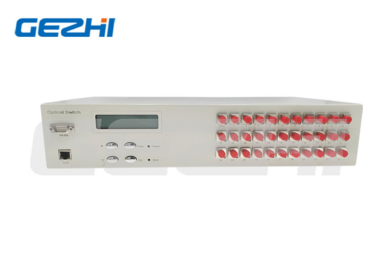 랙 마운트와 FTTH  1x32  광섬유 스위치